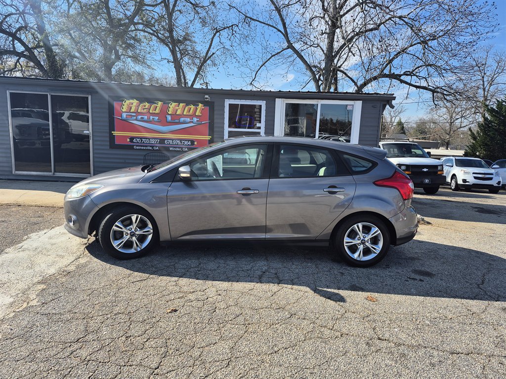 2014 Ford Focus SE's photo