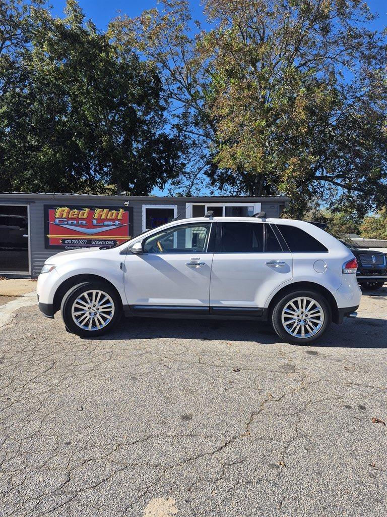 2013 Lincoln MKX Base