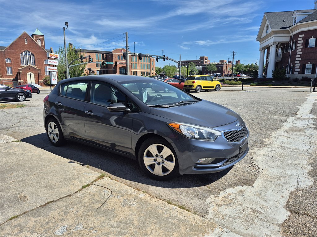 2016 Kia Forte5 LX